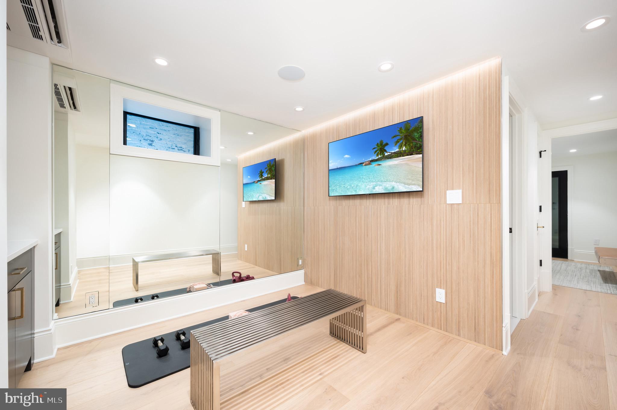 635 MARYLAND AVENUE NE