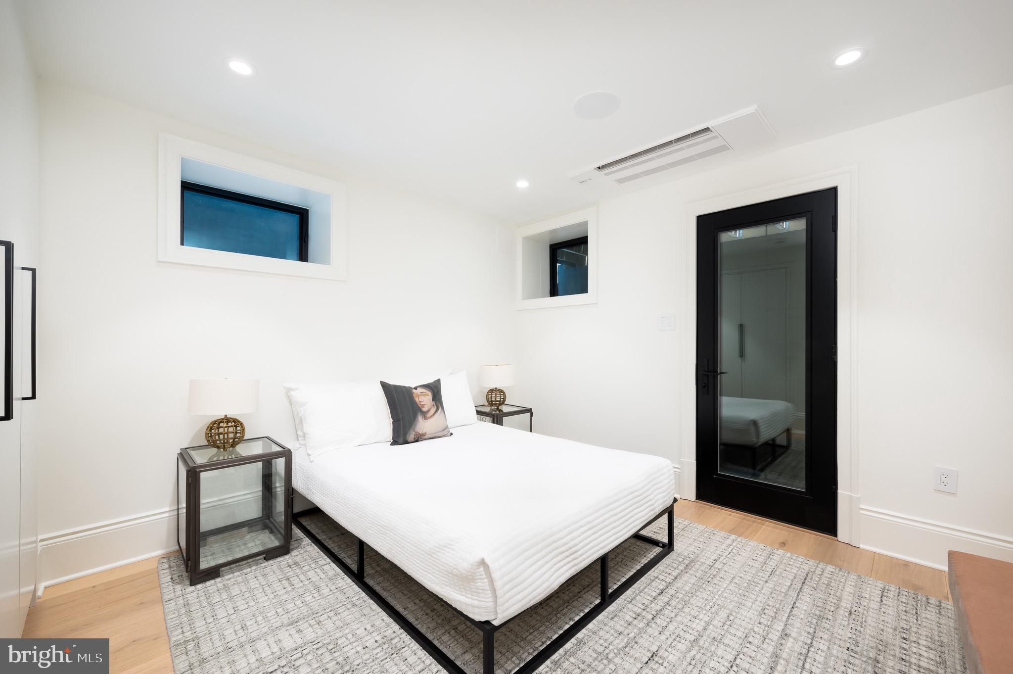 635 MARYLAND AVENUE NE