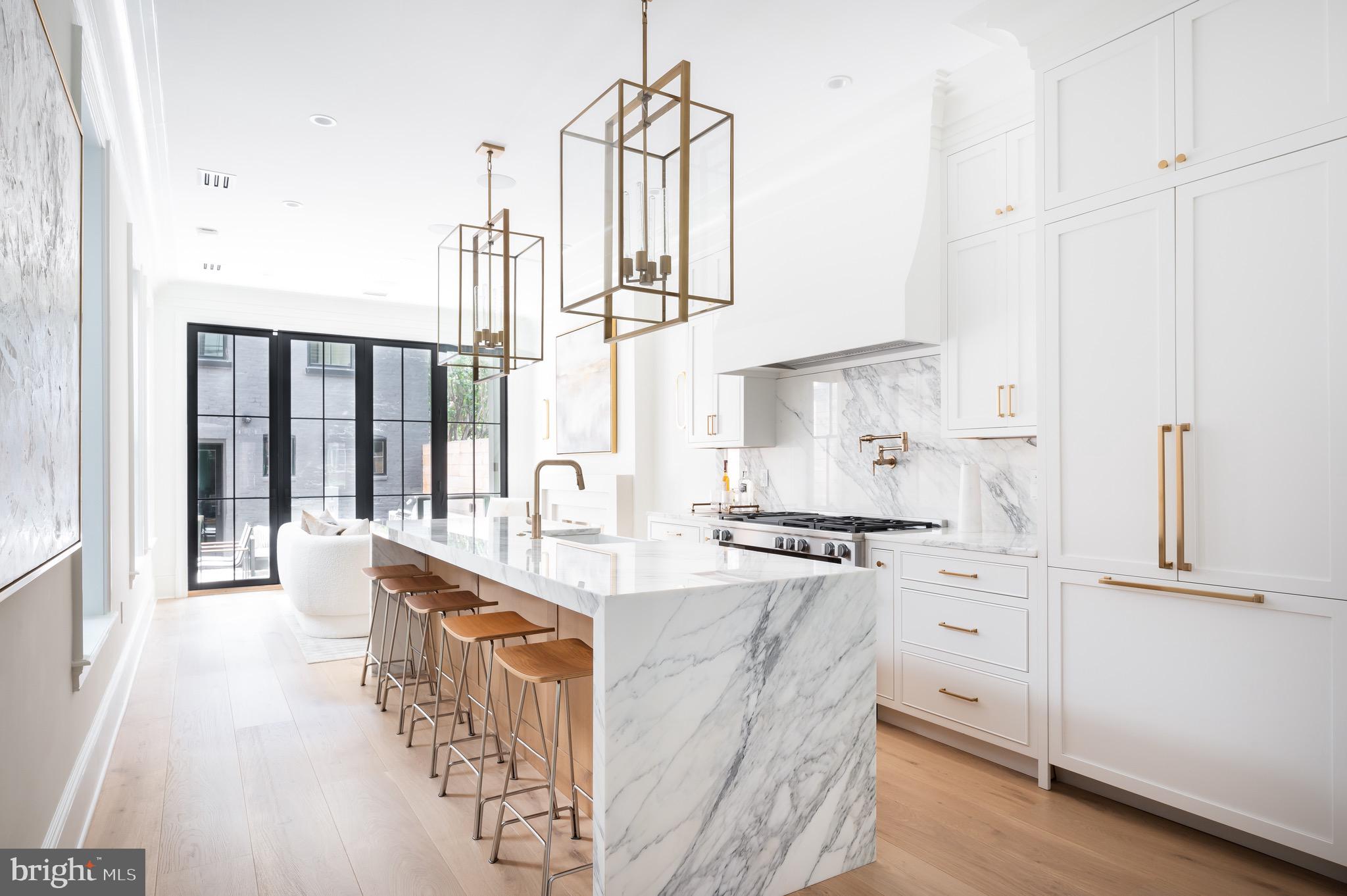 635 MARYLAND AVENUE NE