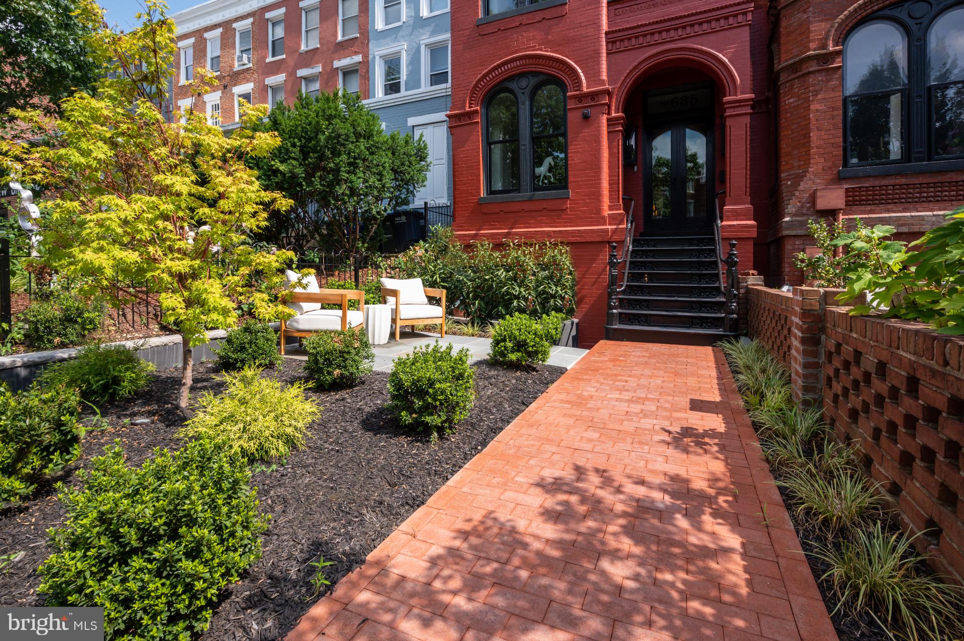 635 MARYLAND AVENUE NE