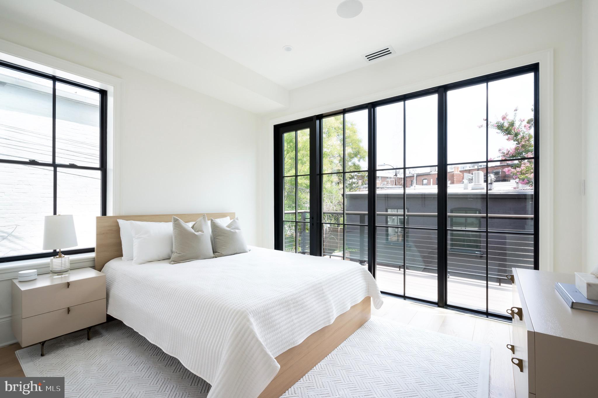 635 MARYLAND AVENUE NE