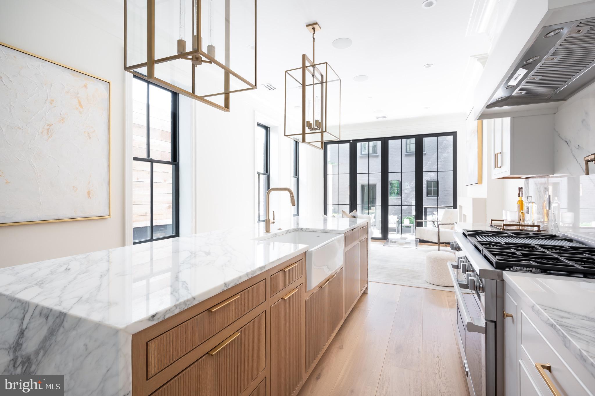 635 MARYLAND AVENUE NE