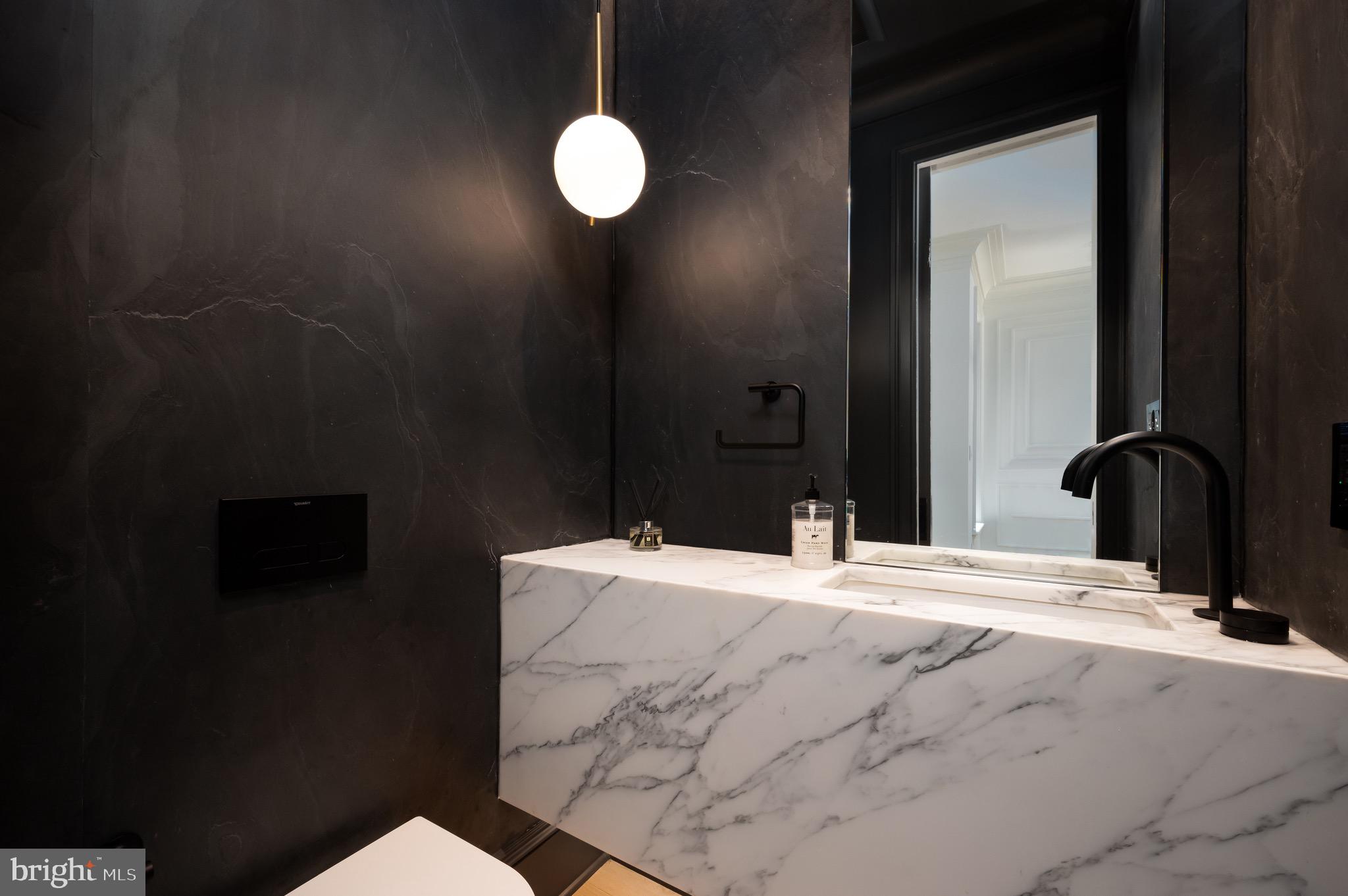 635 MARYLAND AVENUE NE