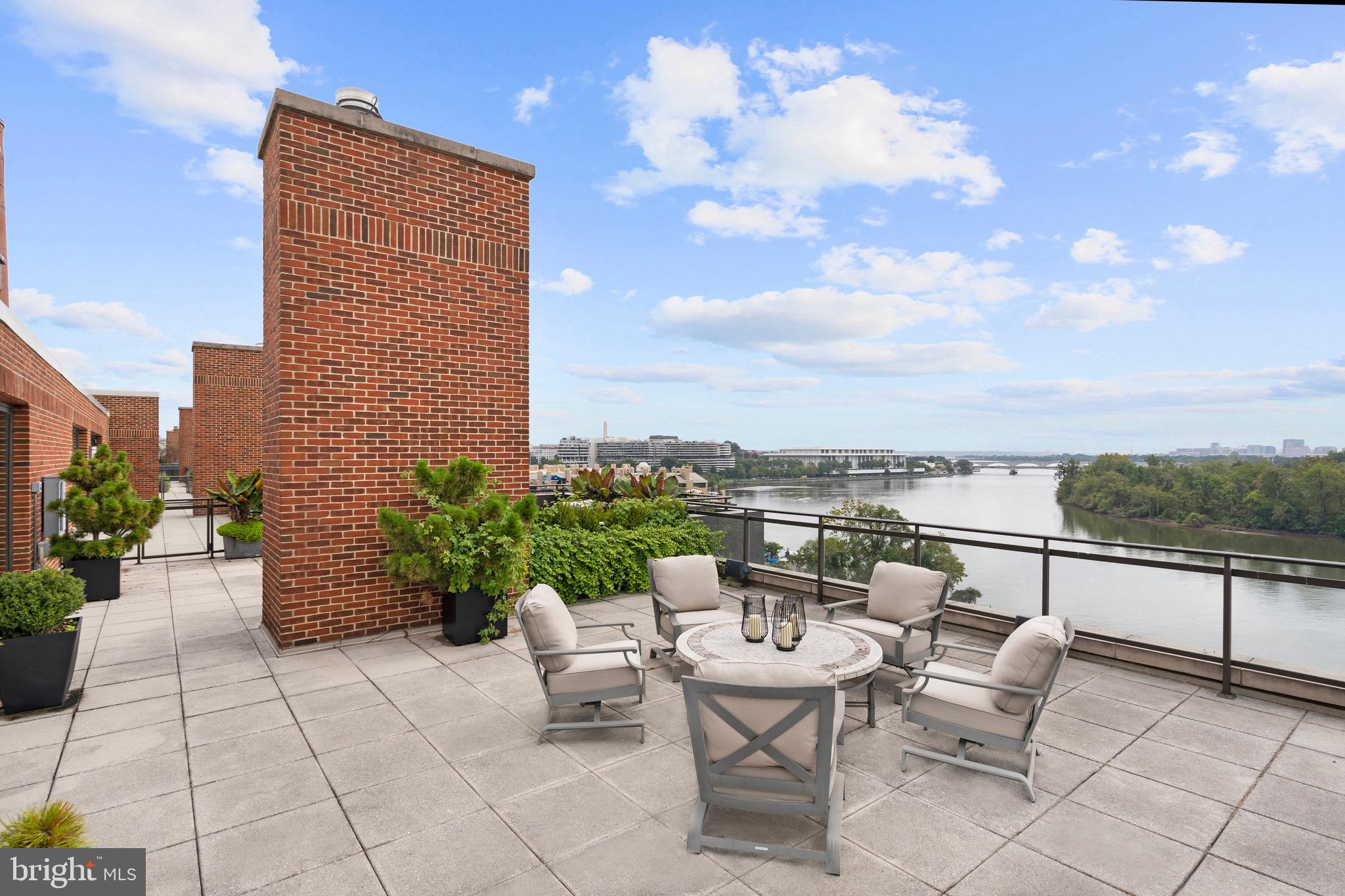 3150 SOUTH STREET NW PH2A