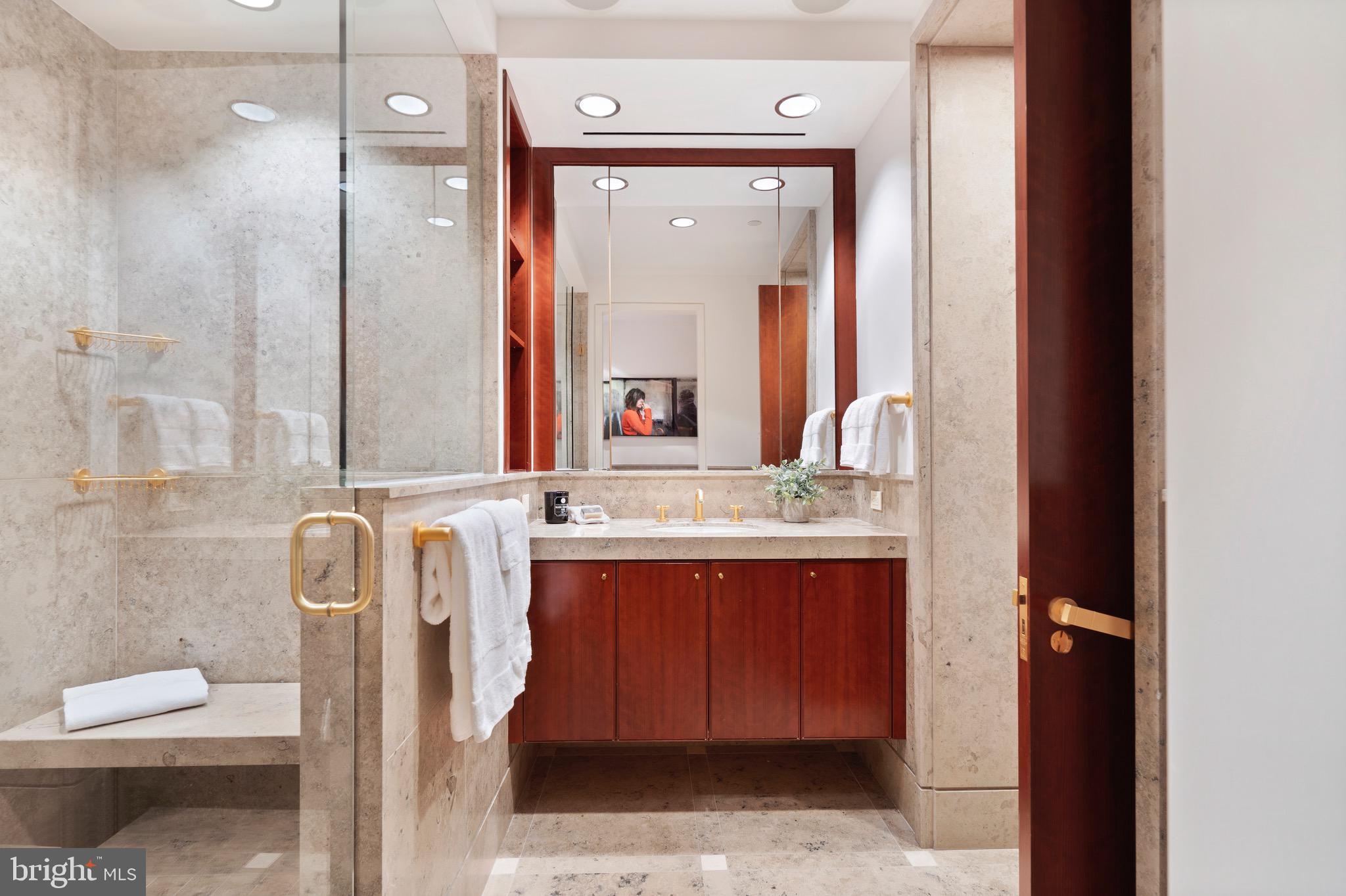 3150 SOUTH STREET NW PH2A