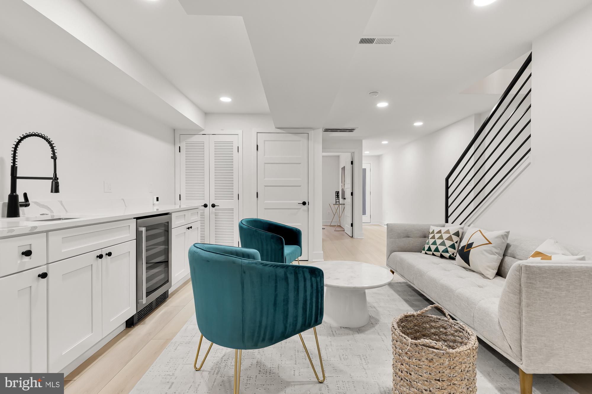 149 THOMAS STREET NW