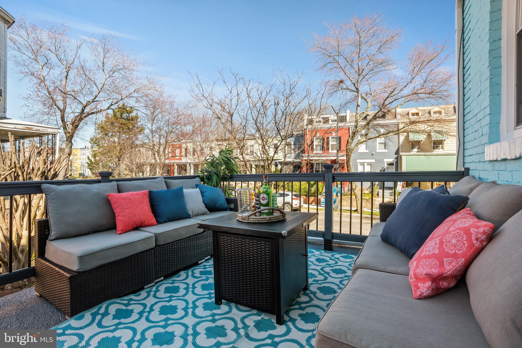 1536 EAST CAPITOL STREET NE