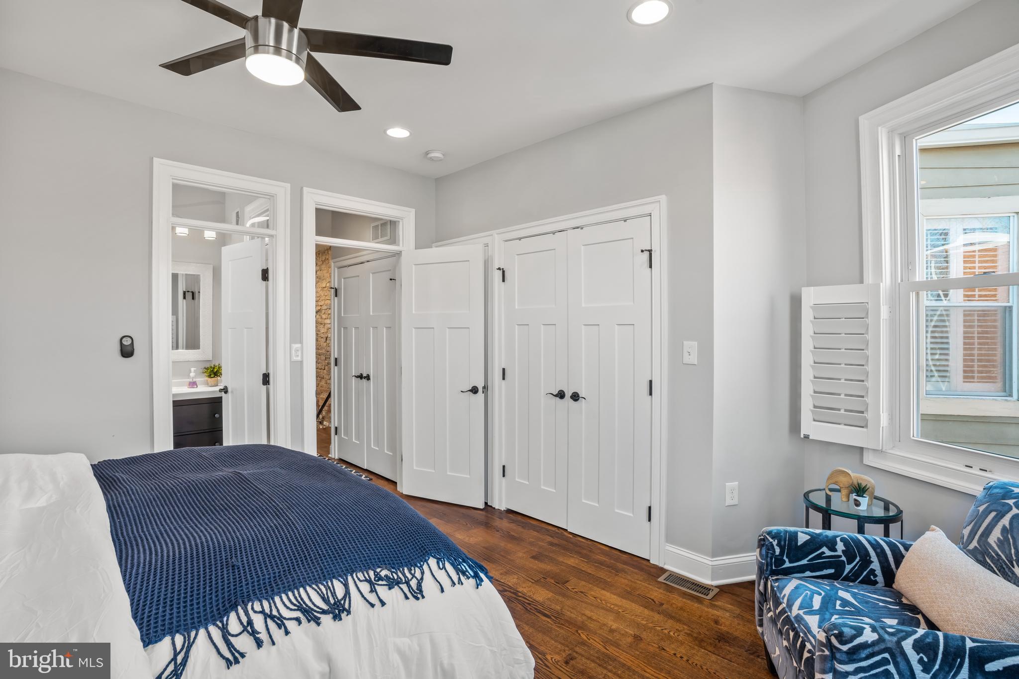 1536 EAST CAPITOL STREET NE