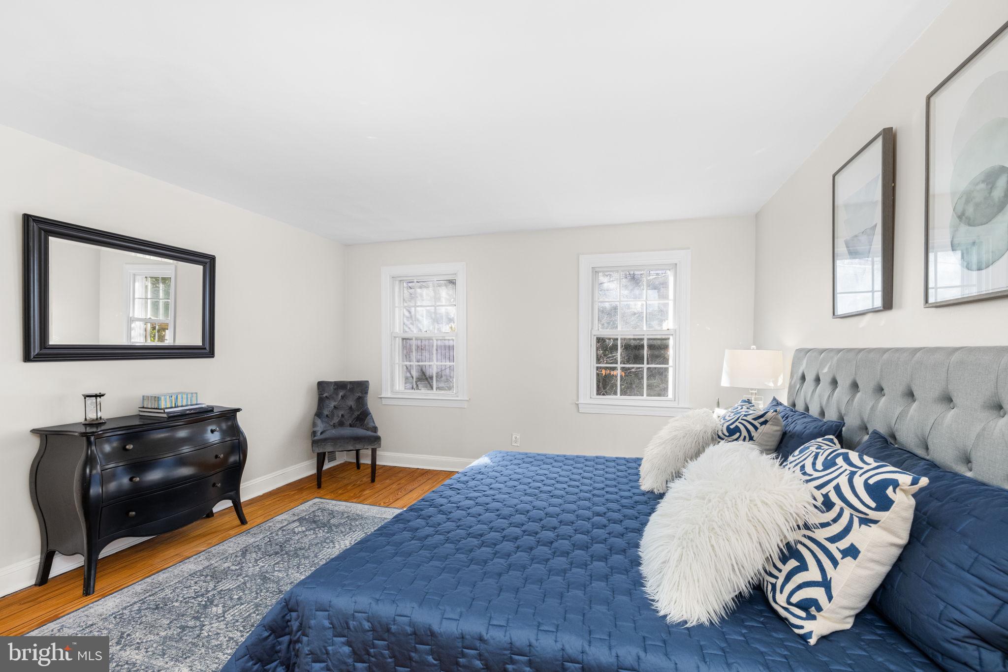1310 35TH STREET NW