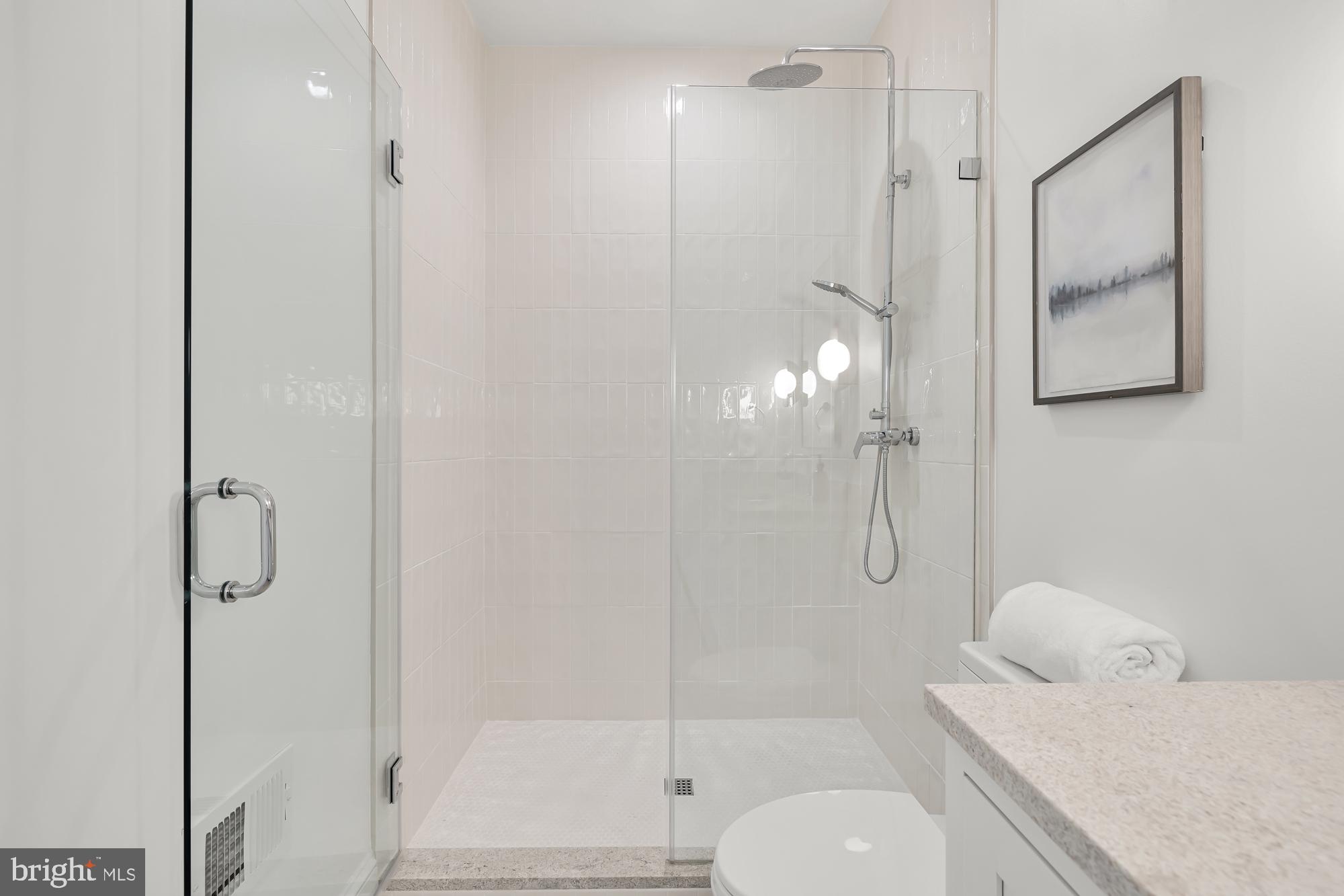68 Q STREET NW 2