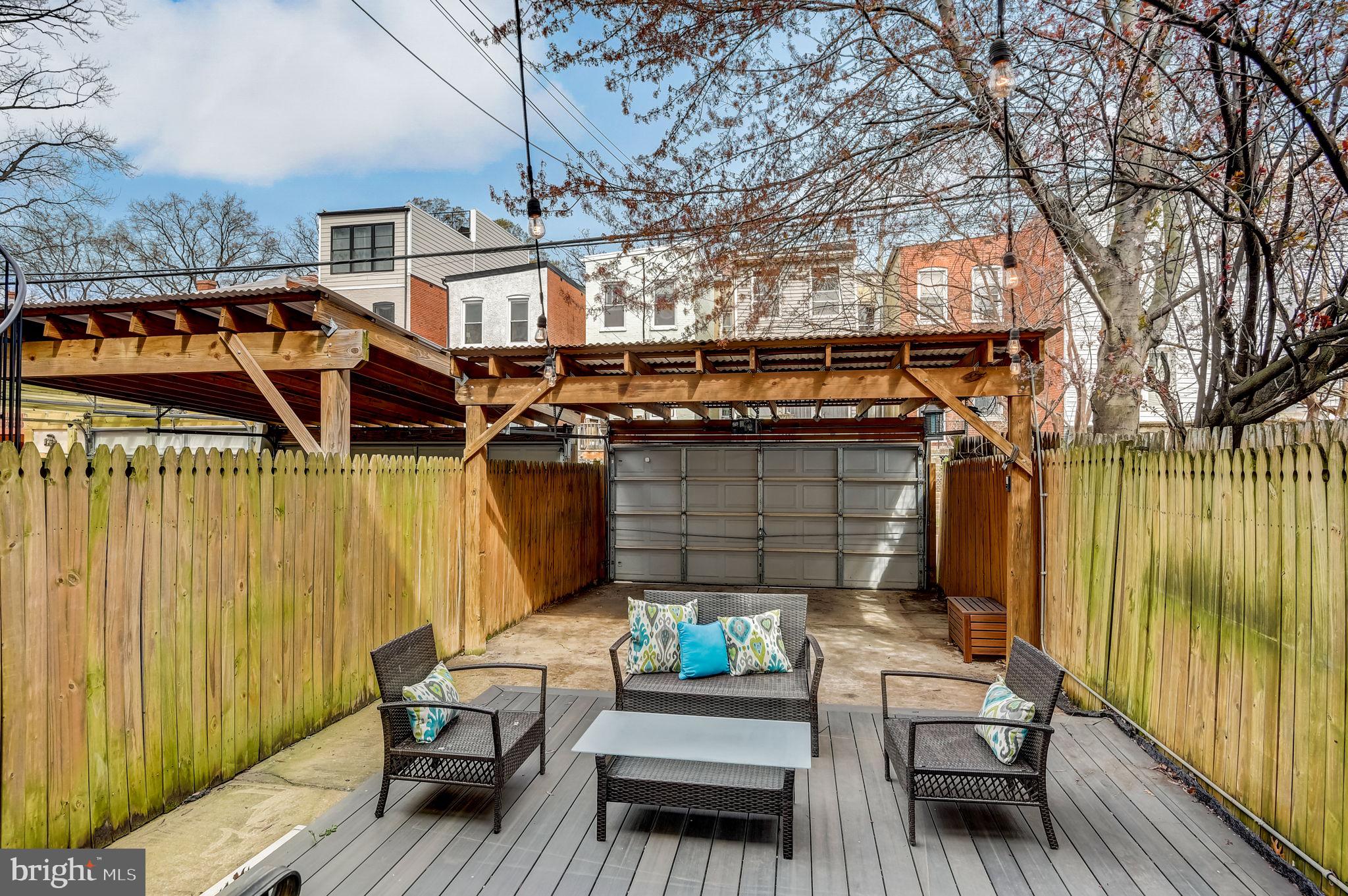 58 Q STREET NE