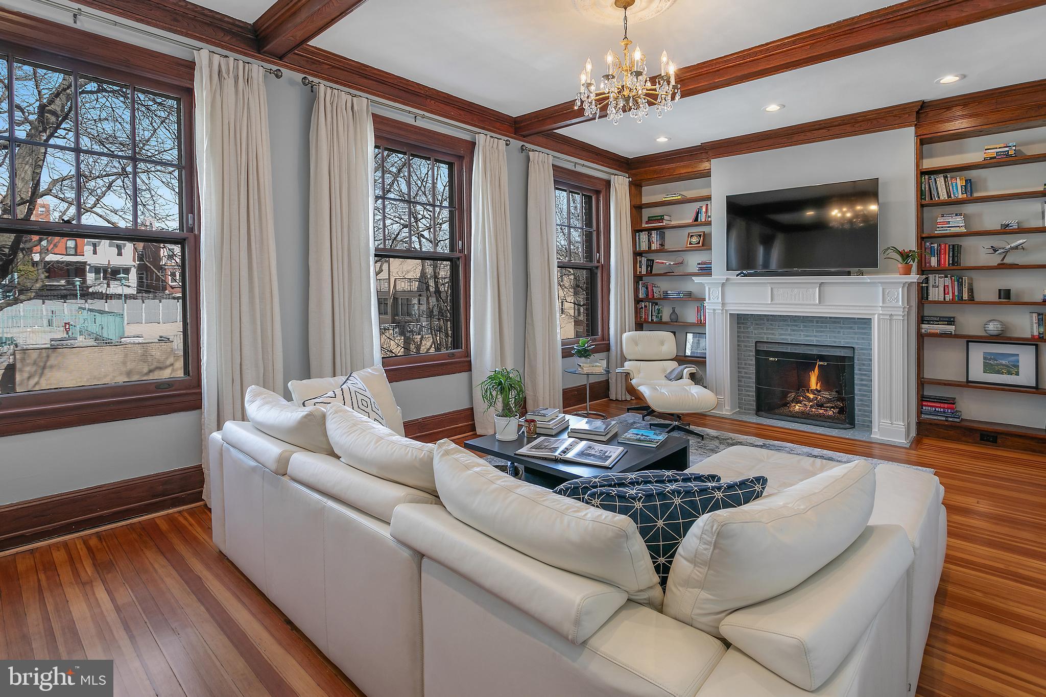 1852 WYOMING AVENUE NW