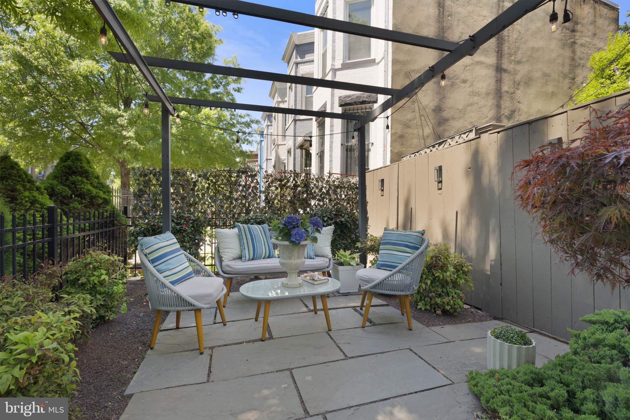 1500 1ST STREET NW