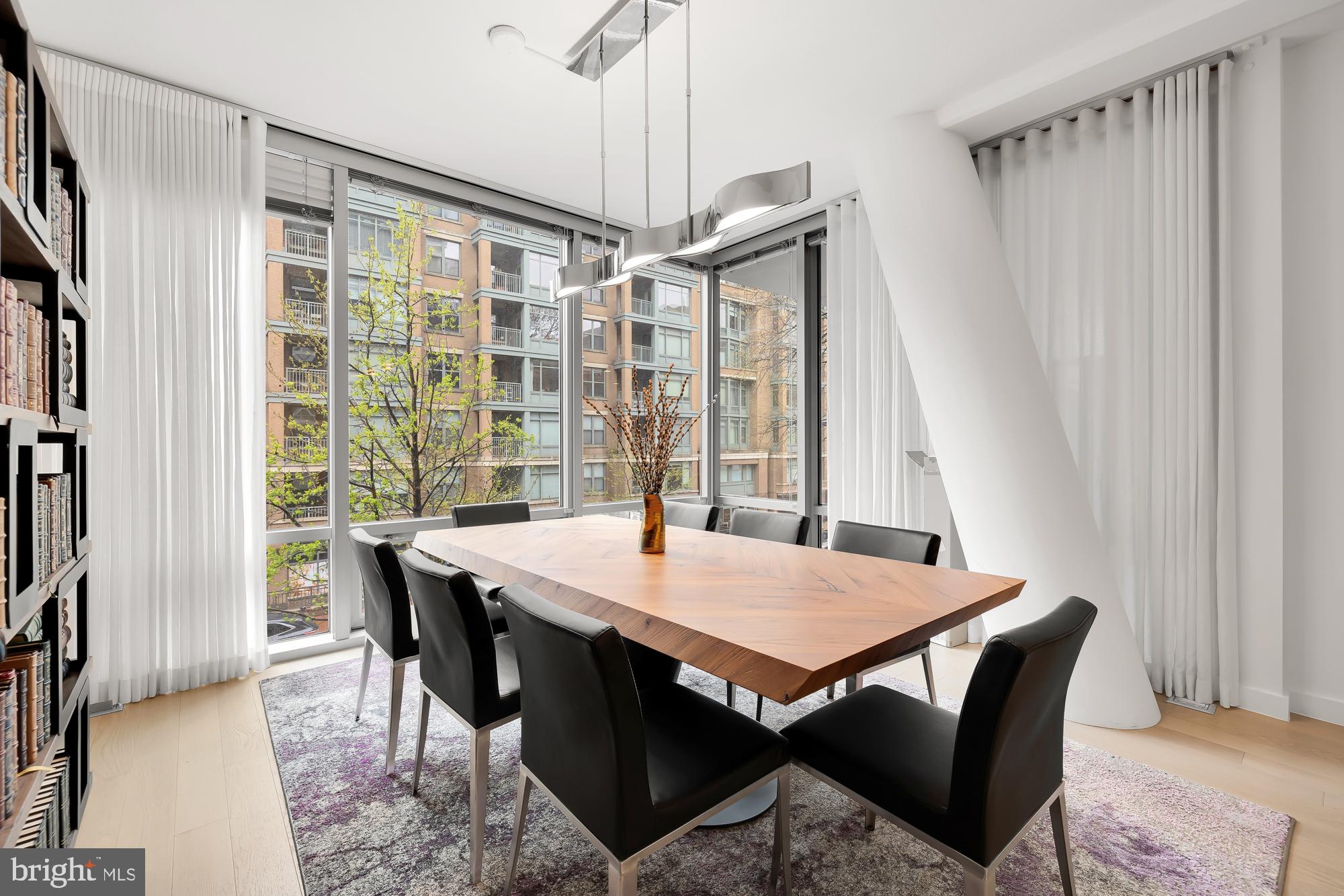 1111 24TH STREET NW 22