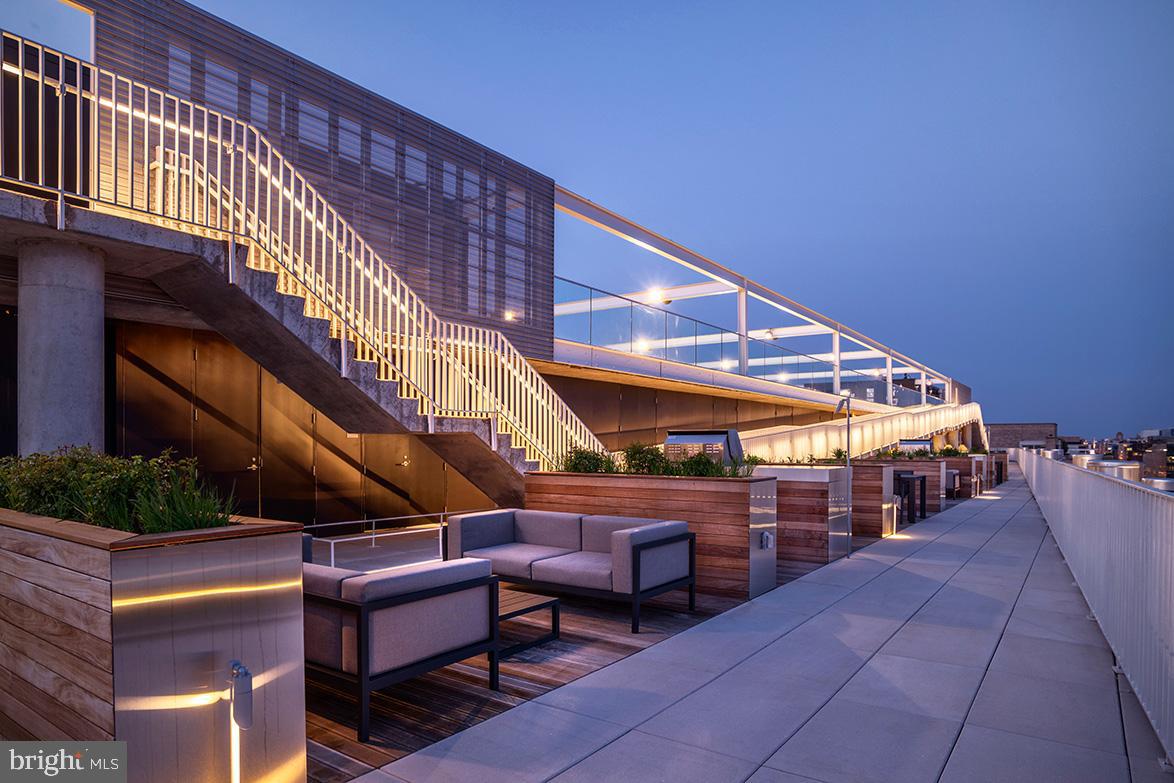 1111 24TH STREET NW 22