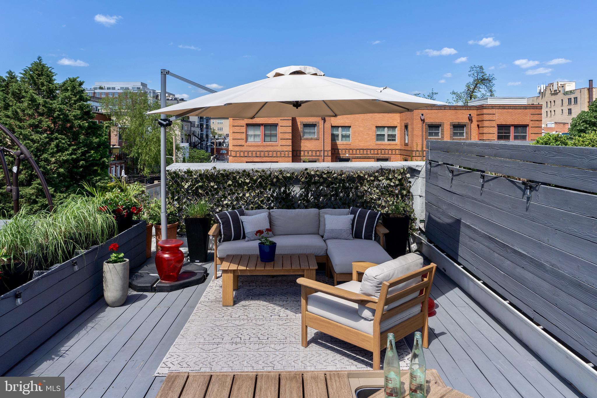 1104 T STREET NW