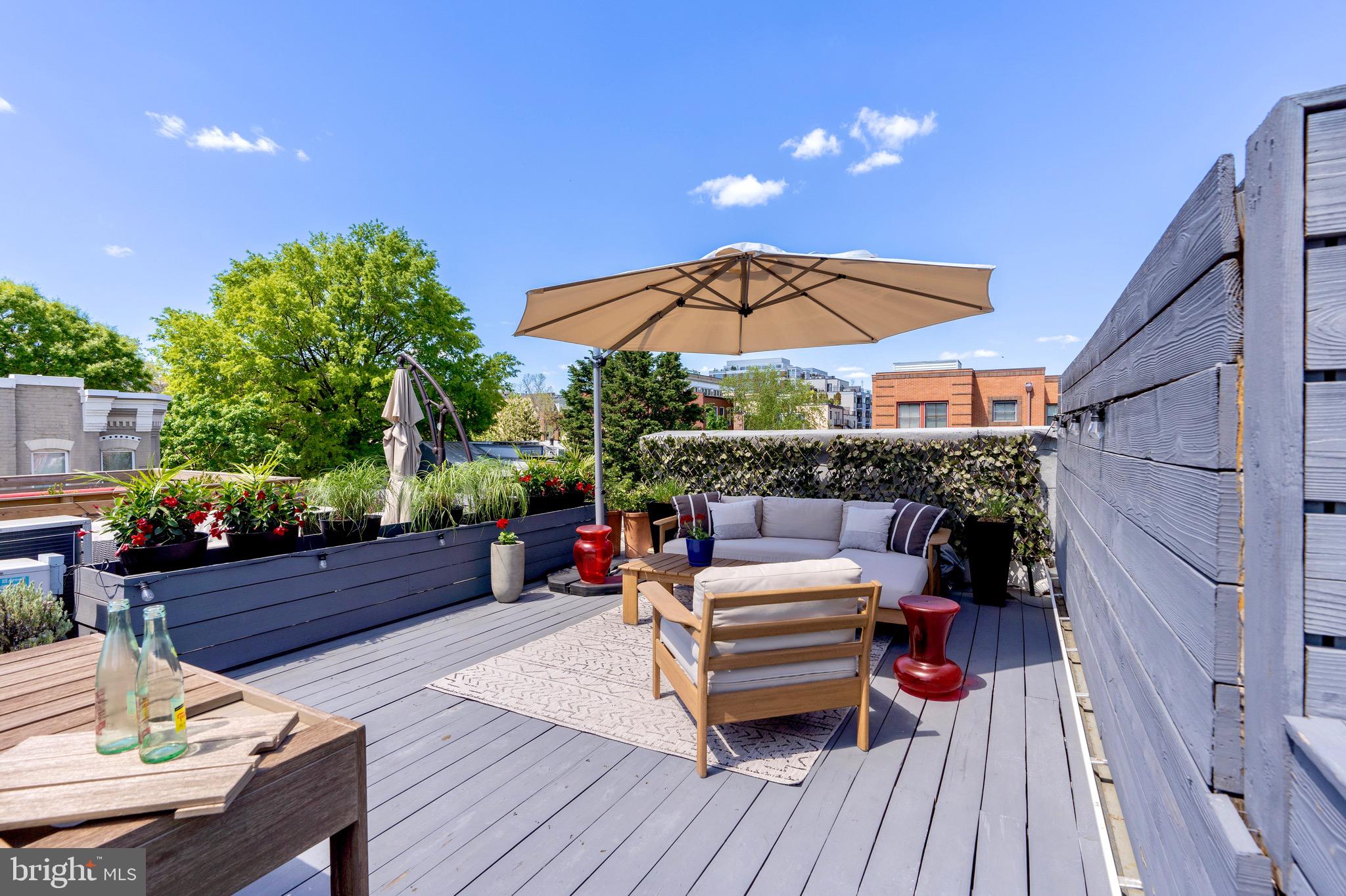 1104 T STREET NW
