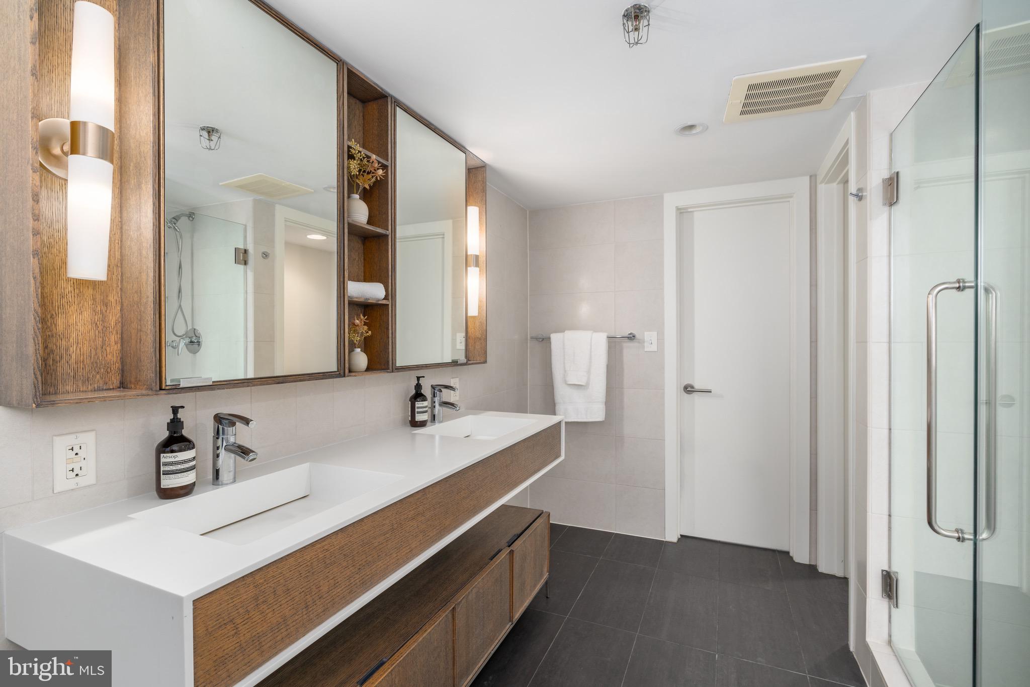 1515 15TH STREET NW 222