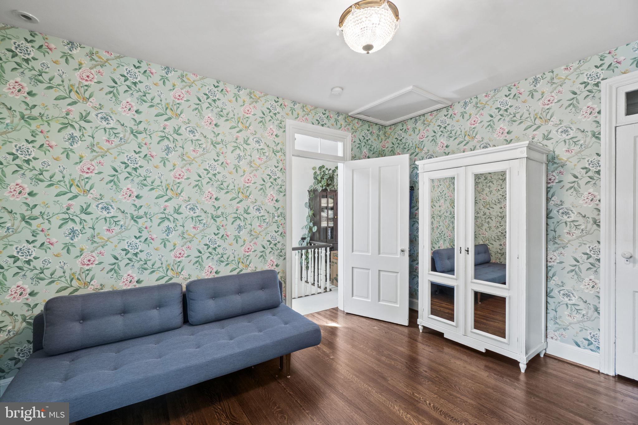 912 FRENCH STREET NW