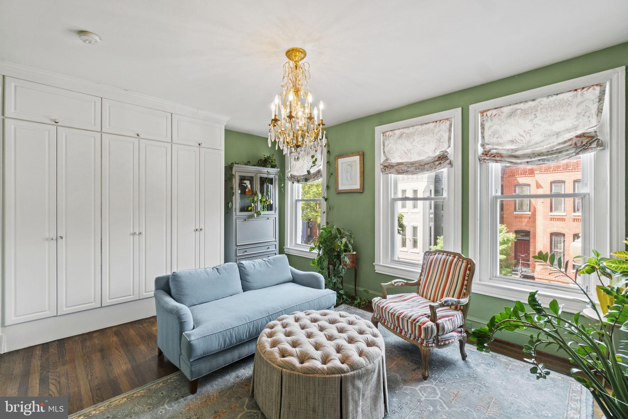 912 FRENCH STREET NW