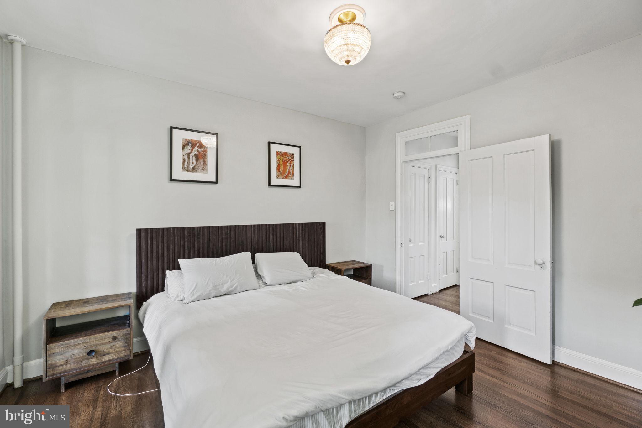 912 FRENCH STREET NW