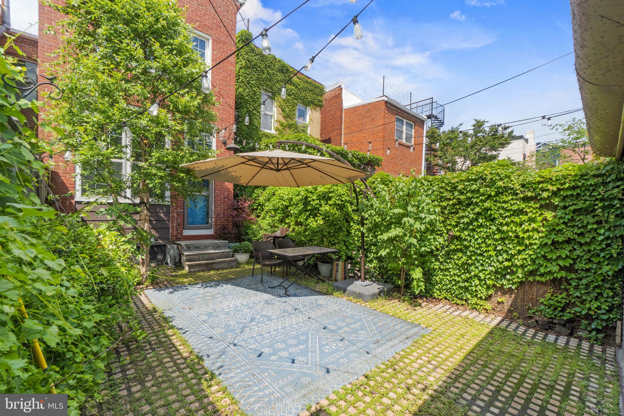 912 FRENCH STREET NW