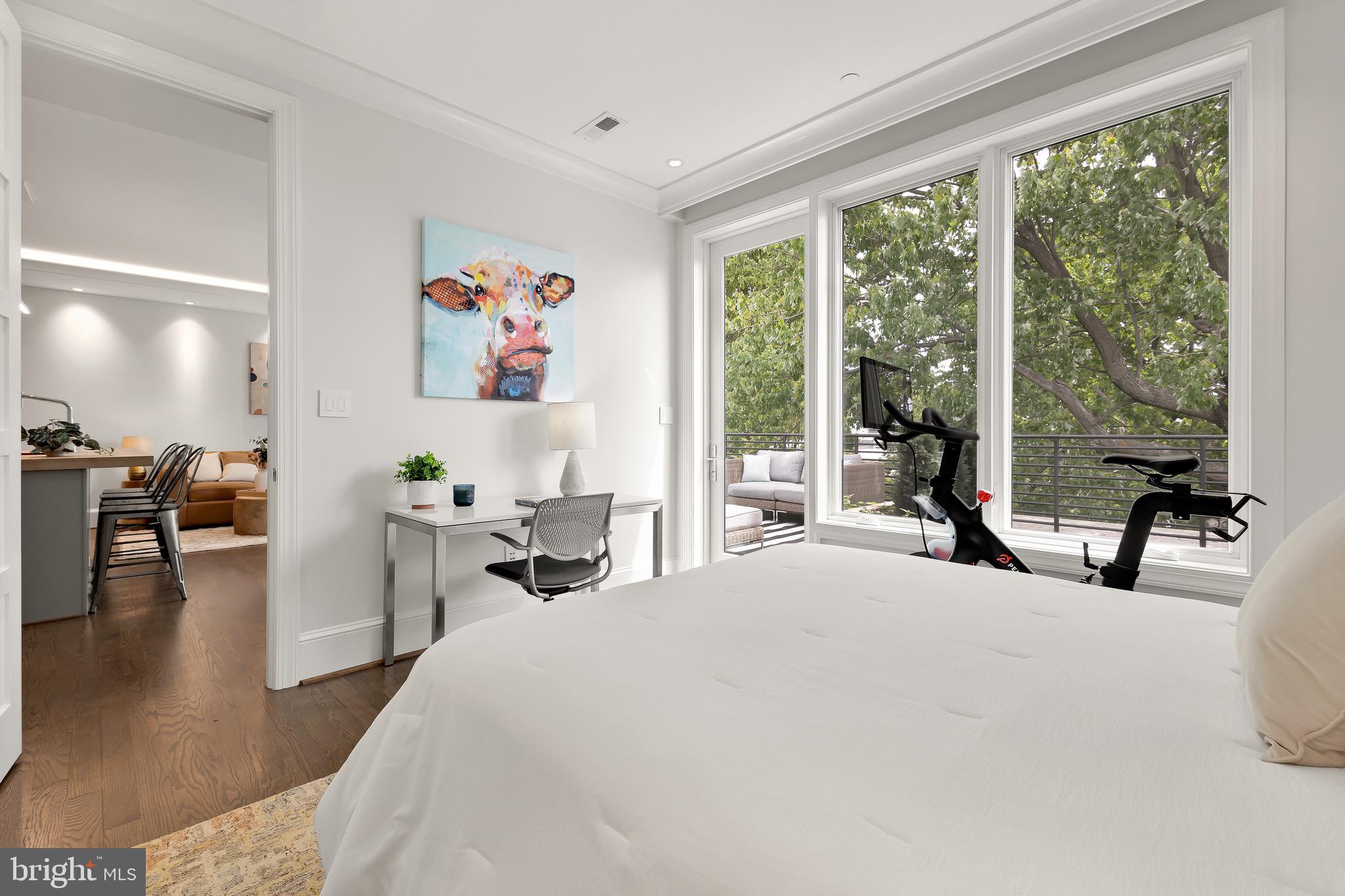 418 7TH STREET SE 401