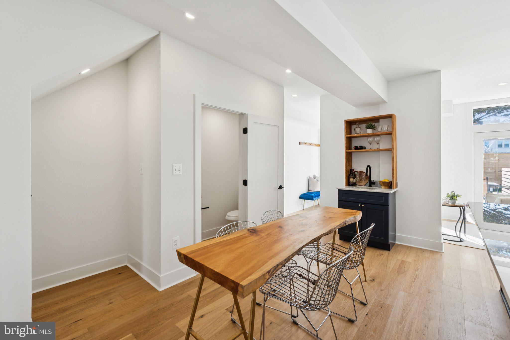 1316 BUCHANAN STREET NW