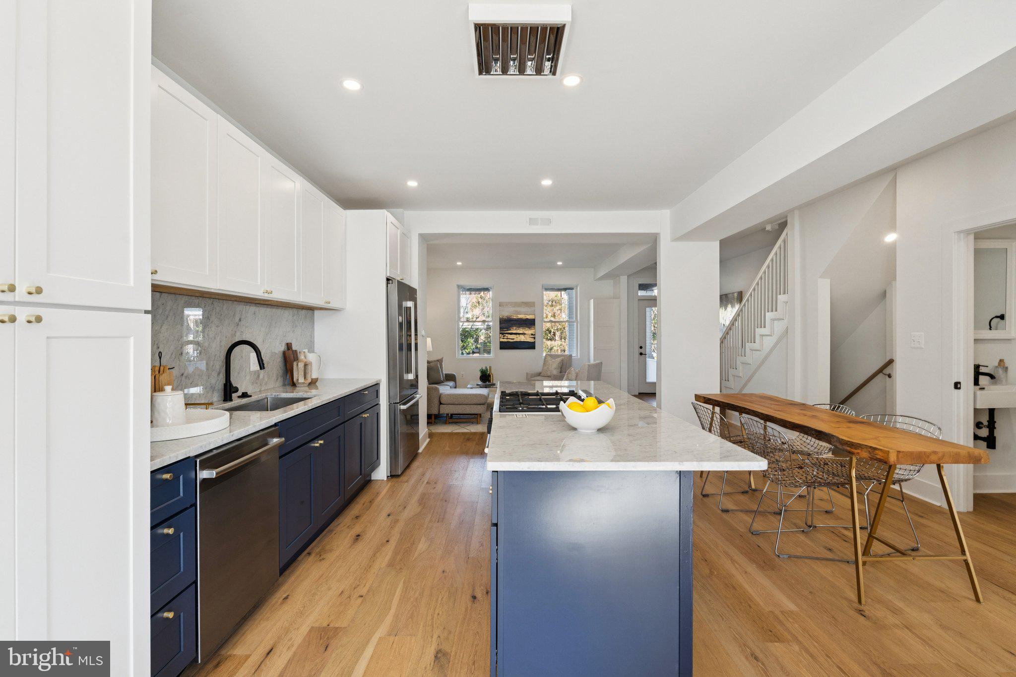 1316 BUCHANAN STREET NW