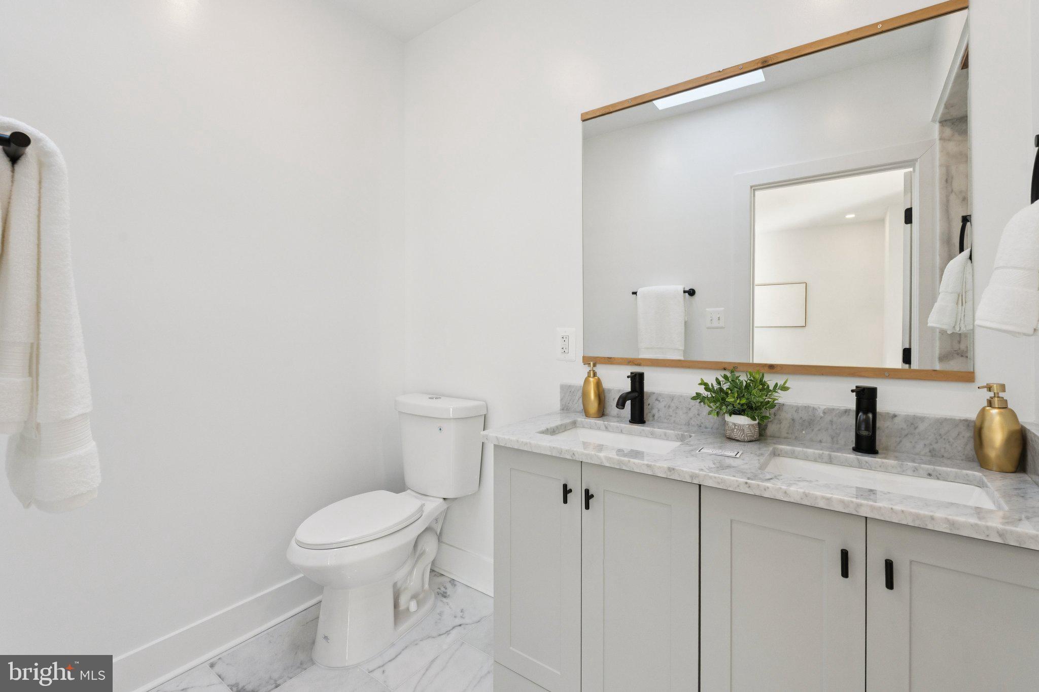 1316 BUCHANAN STREET NW