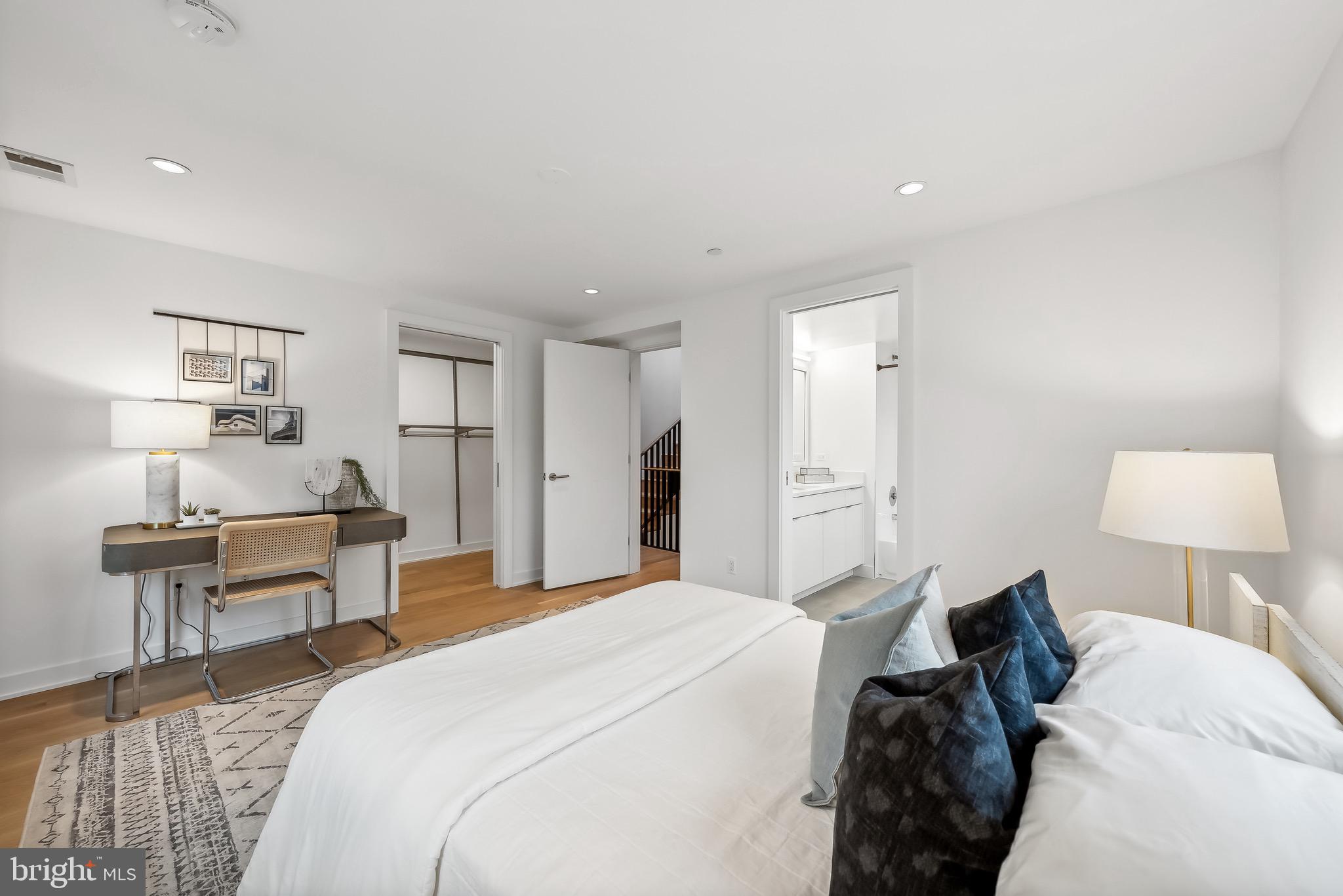 131 W STREET NW