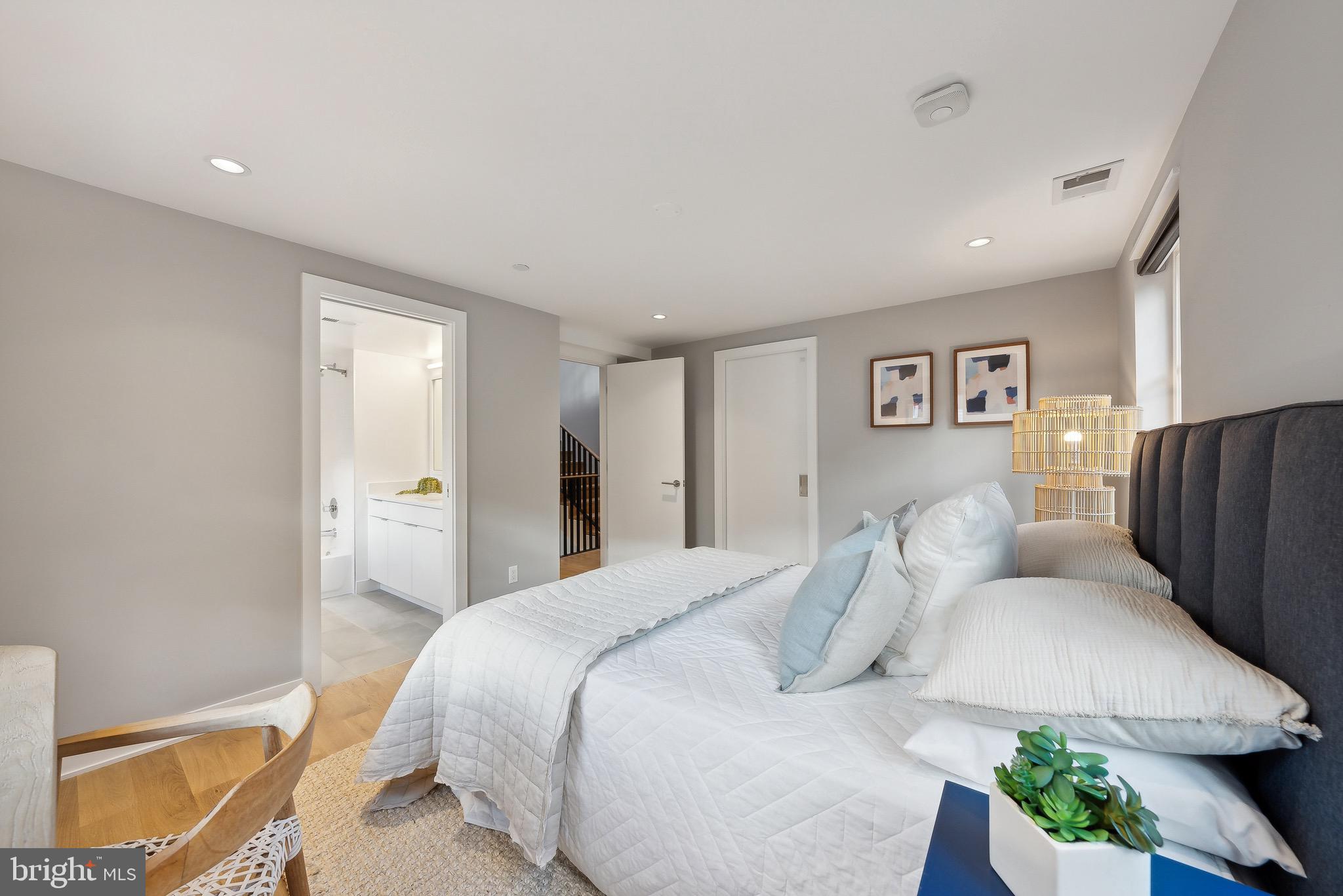 139 W STREET NW