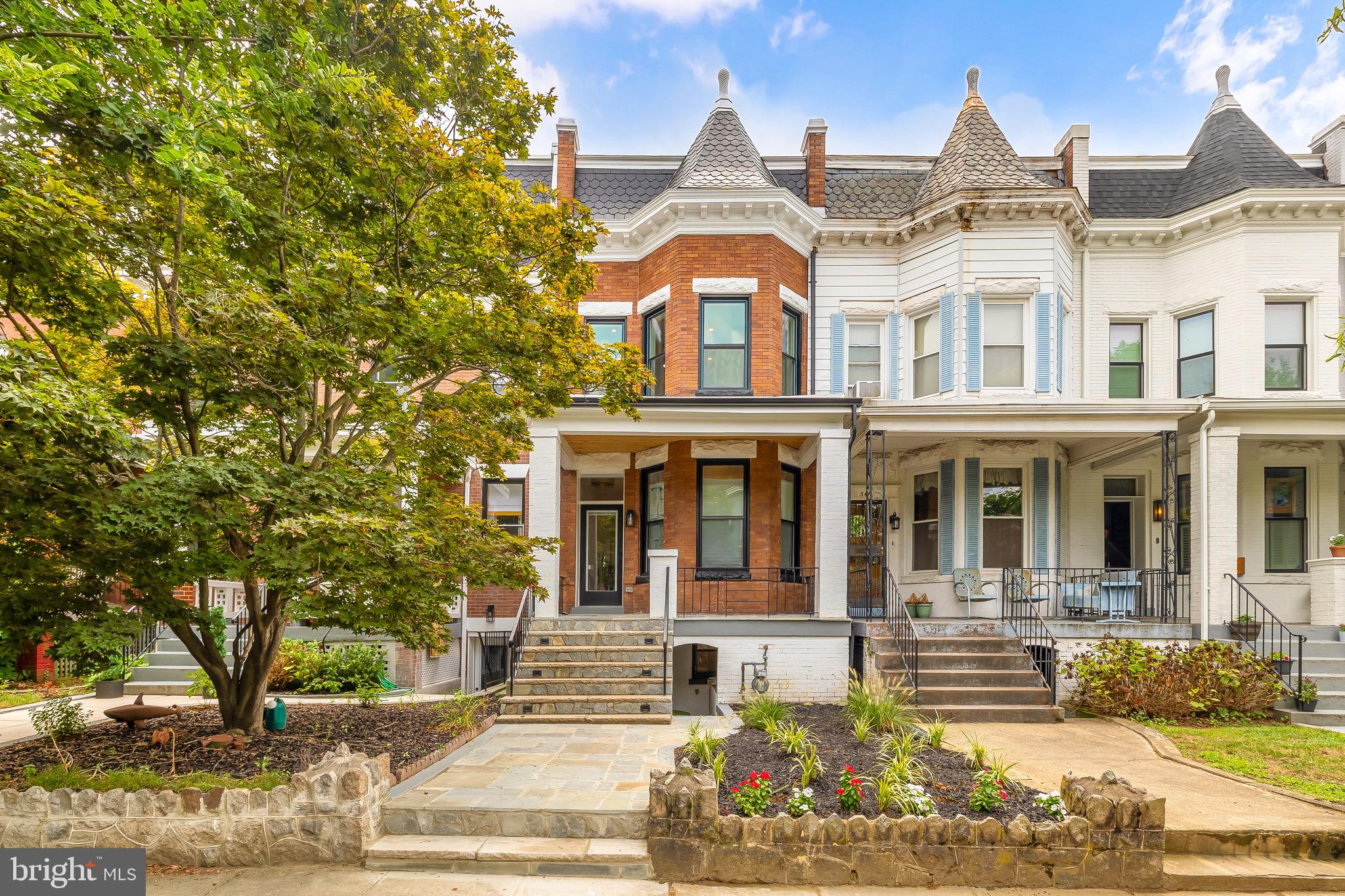 32 ADAMS STREET NW