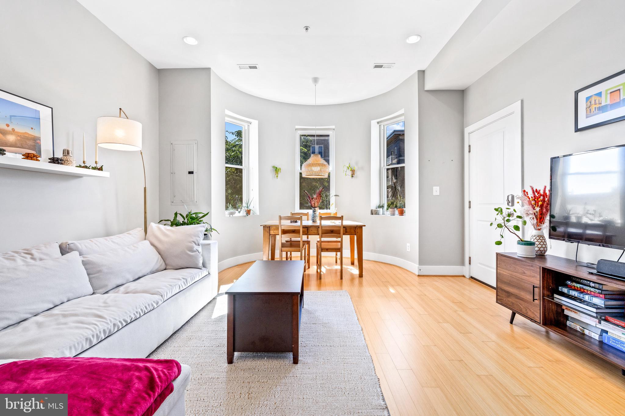 1303 CLIFTON STREET NW 3
