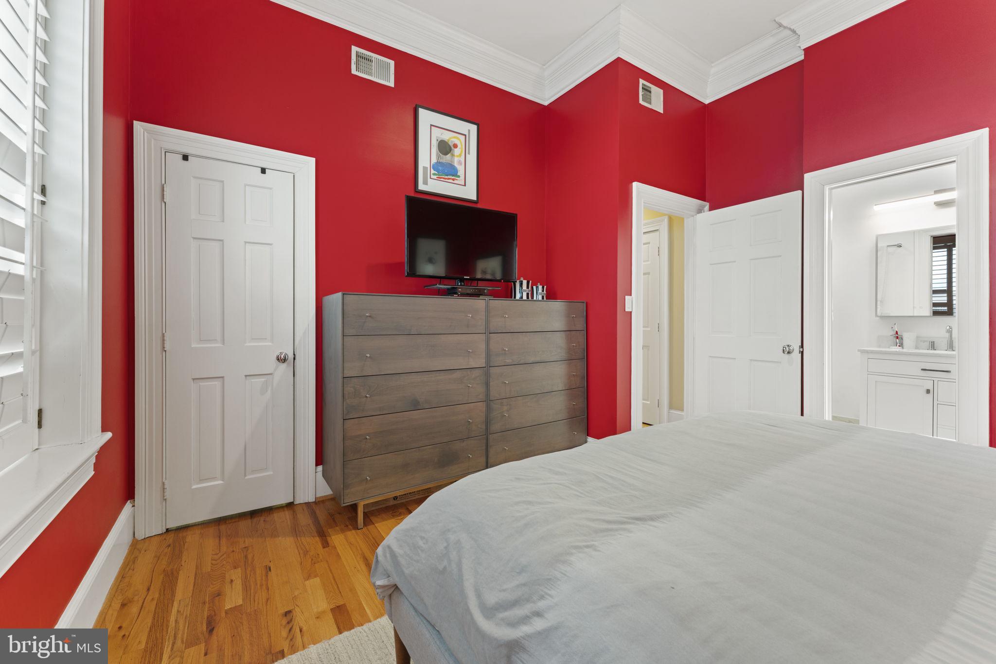 1721 21ST STREET NW 301