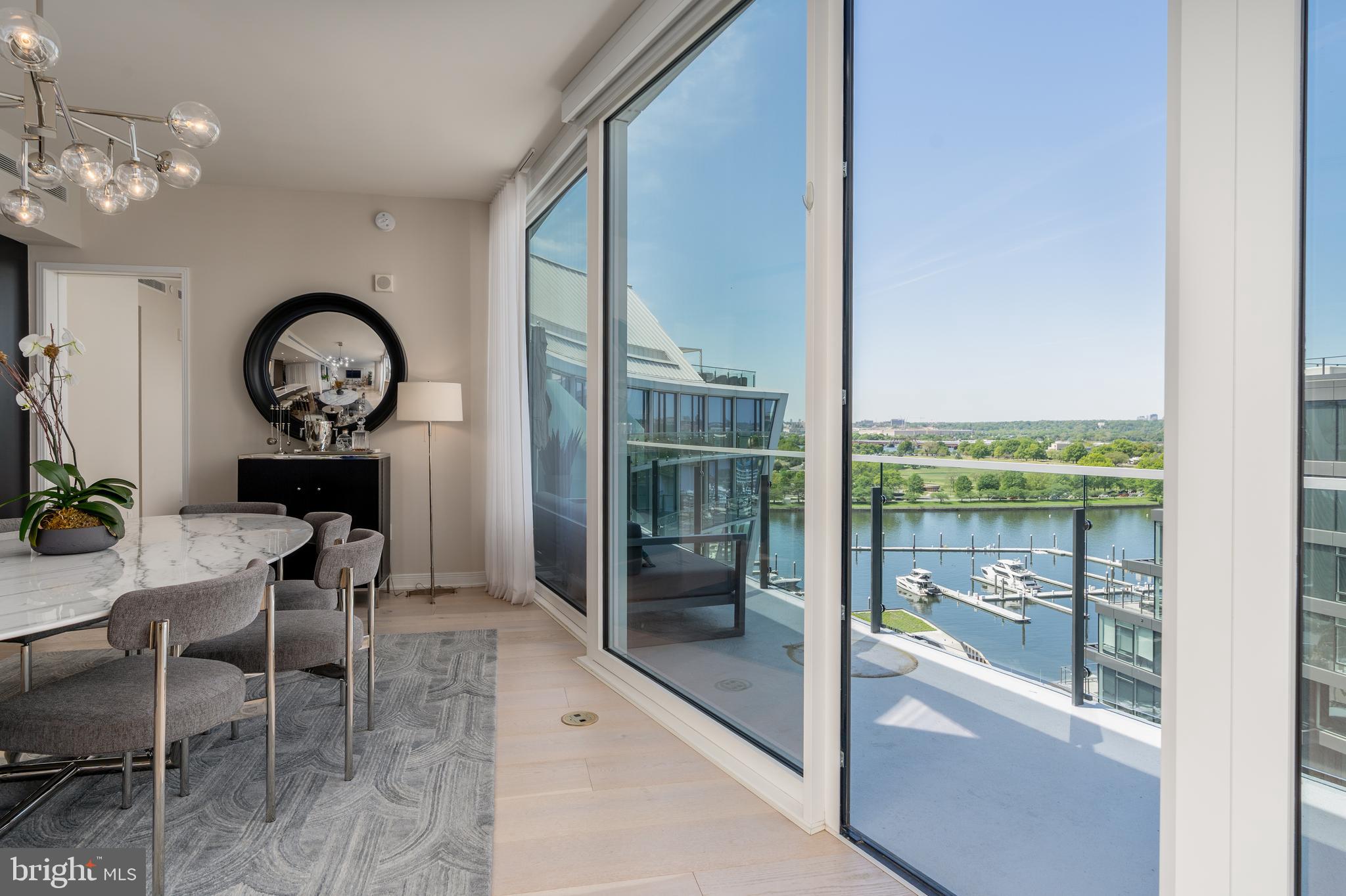 601 WHARF STREET SW PH6