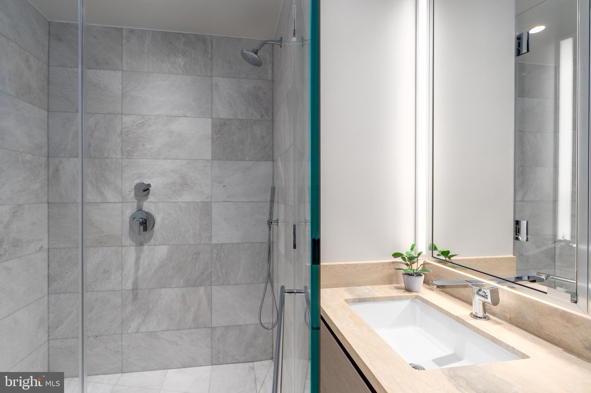 601 WHARF STREET SW PH6