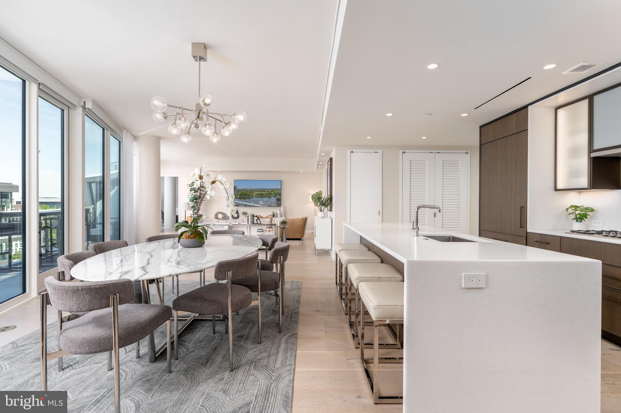 601 WHARF STREET SW PH6