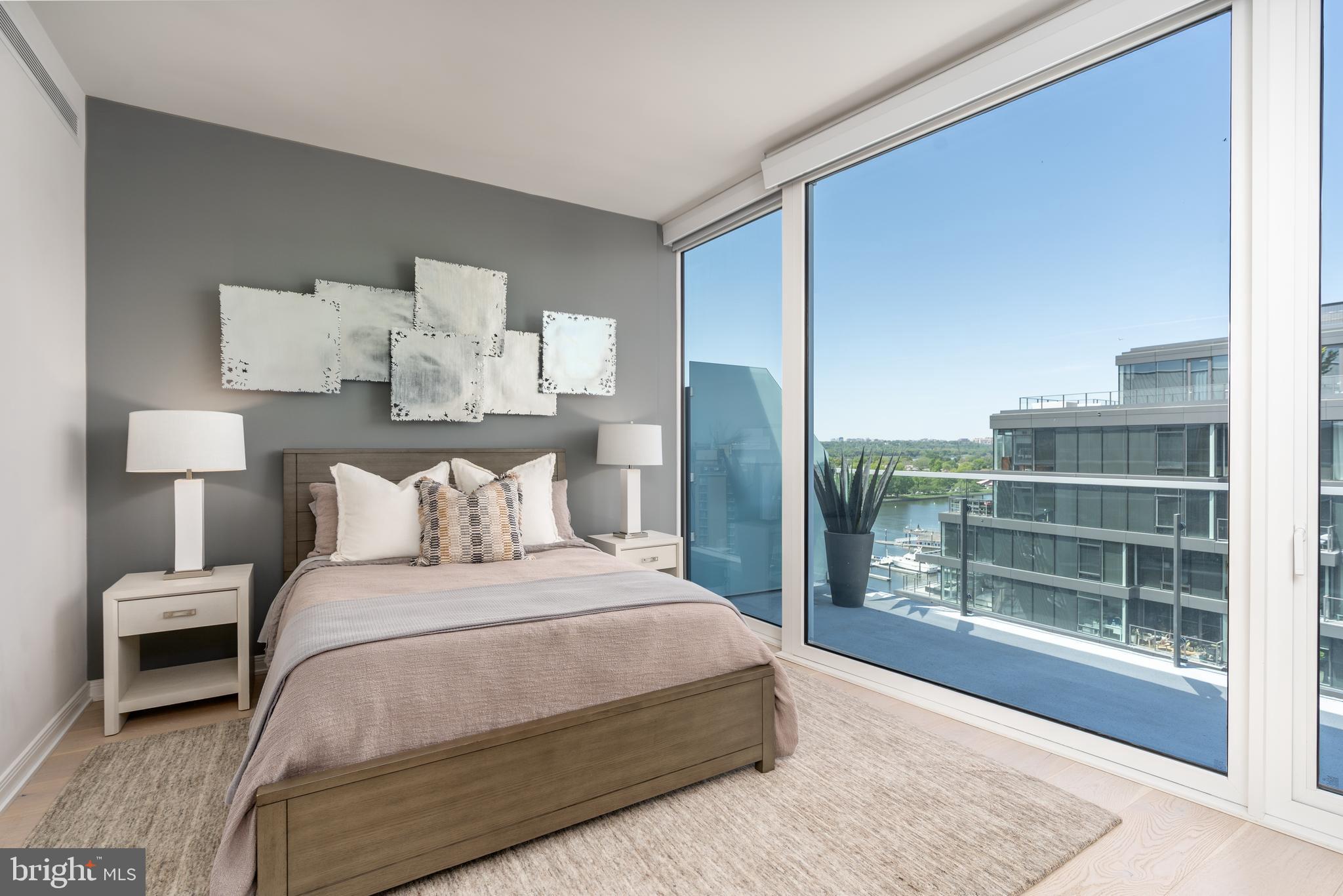 601 WHARF STREET SW PH6