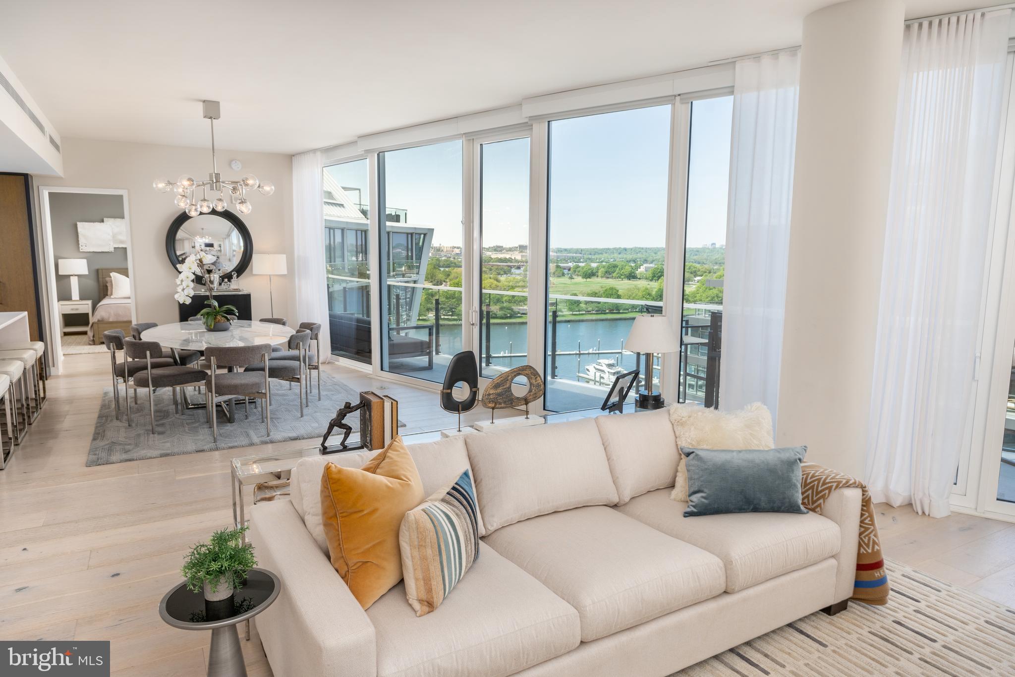 601 WHARF STREET SW PH6