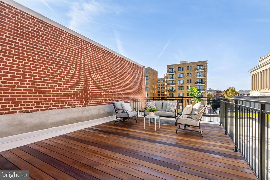 1720 15TH STREET NW