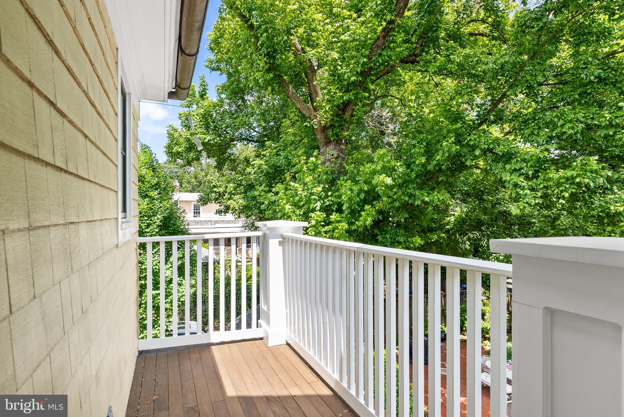 3515 PORTER STREET NW