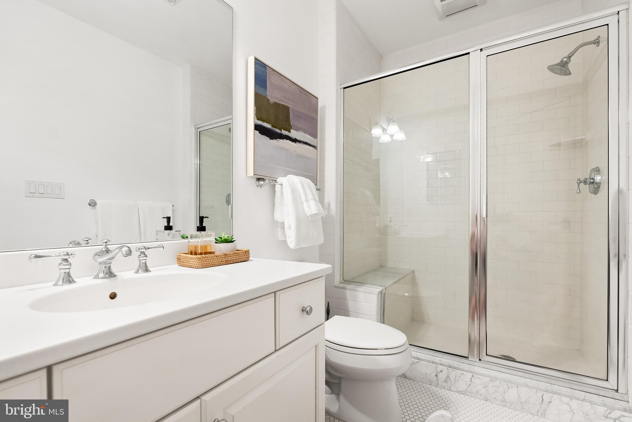 3515 PORTER STREET NW