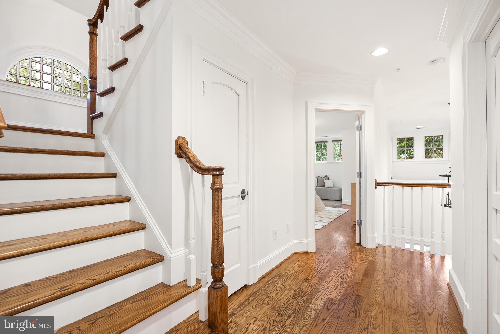 3515 PORTER STREET NW