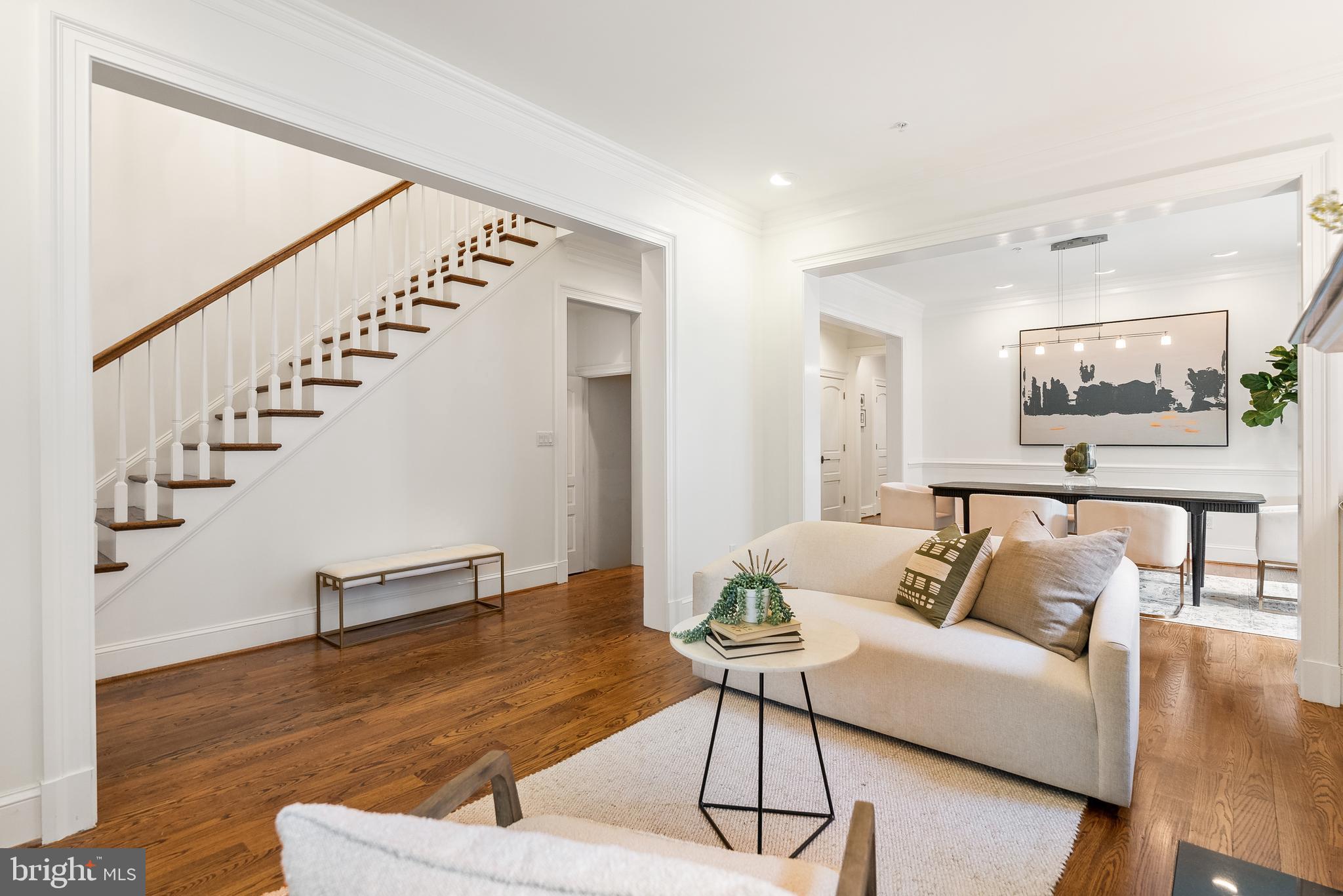 3515 PORTER STREET NW