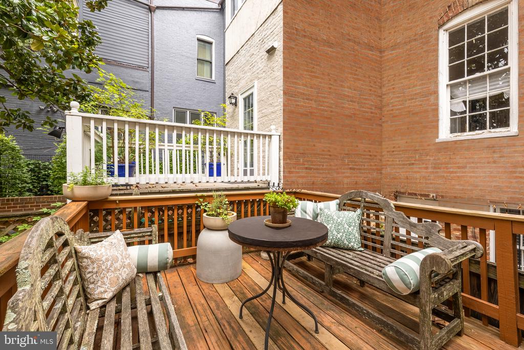 1254 31ST STREET NW