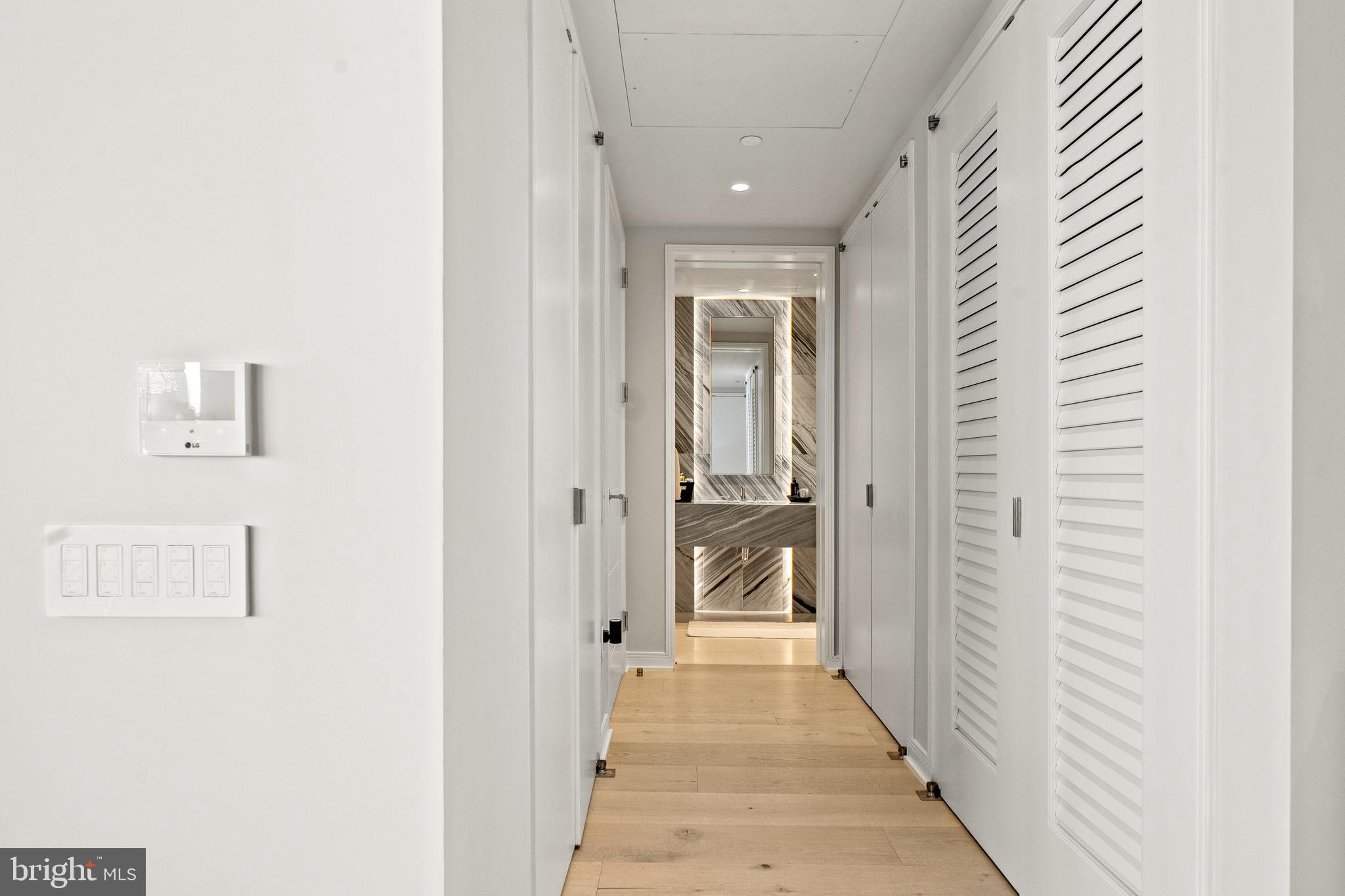 601 WHARF STREET SW 704