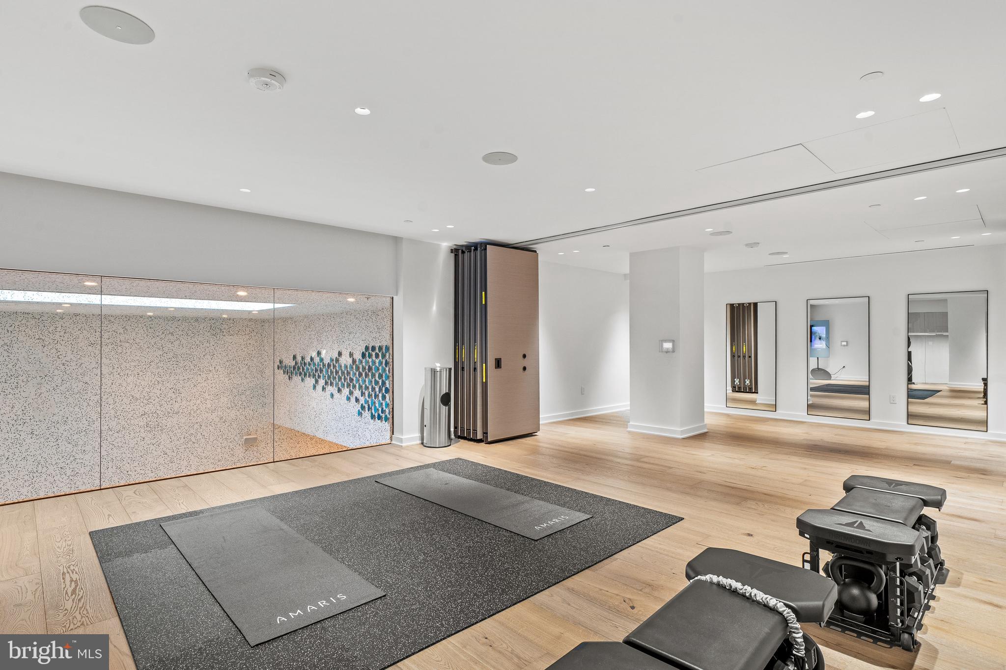 601 WHARF STREET SW 704