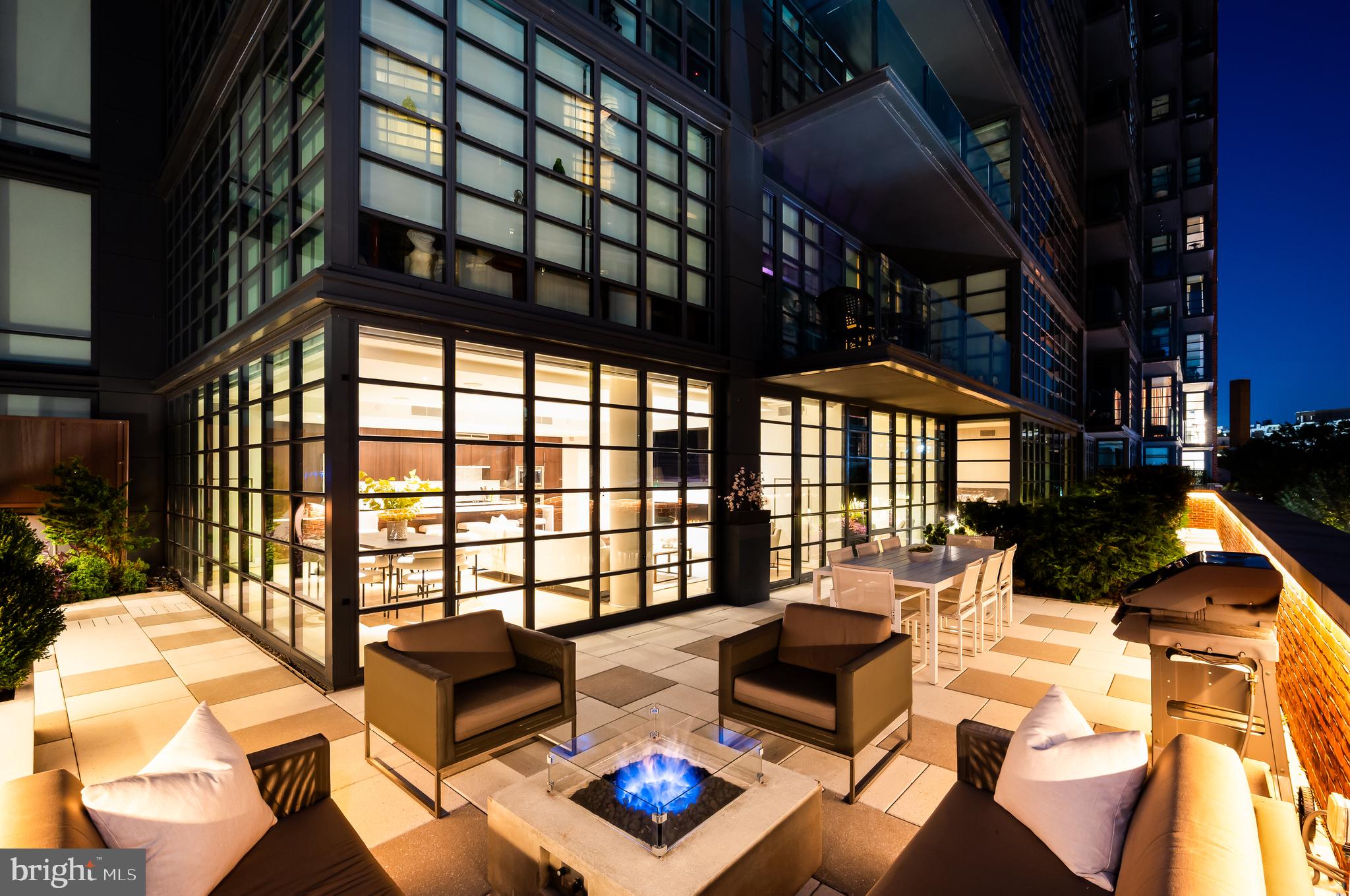 45 SUTTON SQUARE SW 306