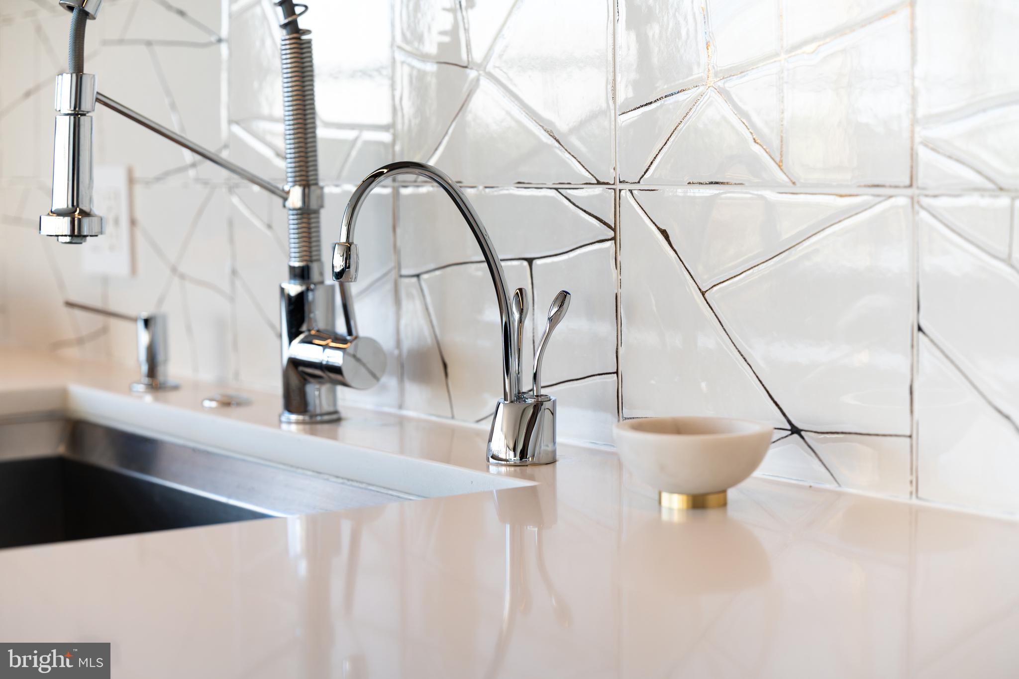 45 SUTTON SQUARE SW 306